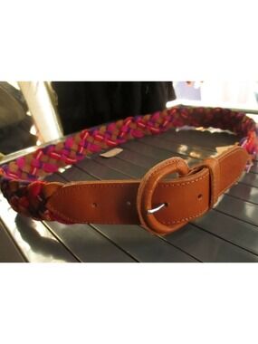 Medium True Vintage Belt Guatemala 70's Southwestern Woven Elastic Leather Braid
